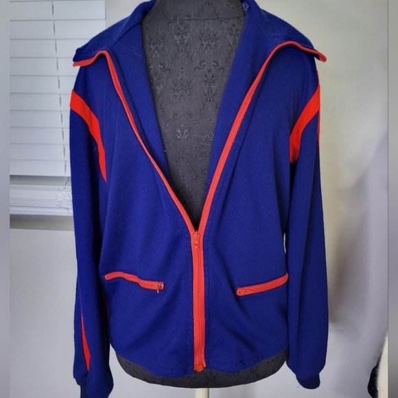 1970s Colorblock Dagger Collar Zip Front Jogger Jacket - Picture 6 of 10